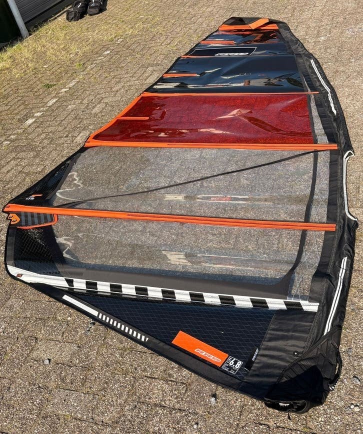RRD Fire 6.8m? zeil met Dynamic Pro 460 mast, Met mast, Info@robertoriccidesigns.com, Gebruikt, RRD International