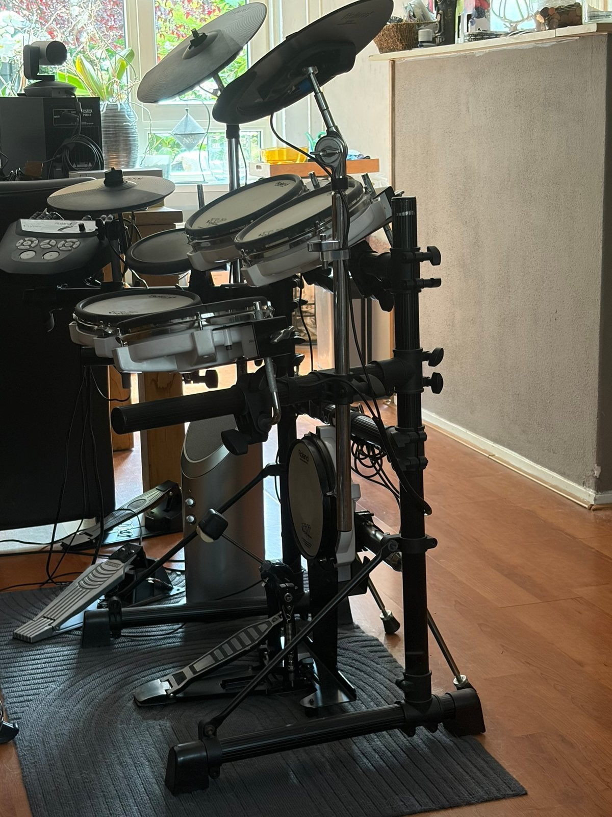 Compleet Roland V-Drums elec. drumstel met TD-6 V module, Muziek en Instrumenten, Ophalen of Verzenden, Zo goed als nieuw, Roland