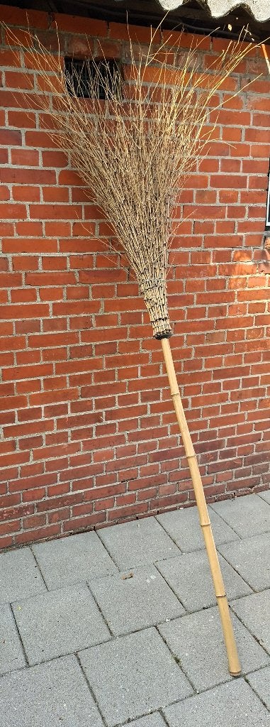 Bezem, Tuin en Terras, Hand-tuingereedschap, Zo goed als nieuw, Bezem, Ophalen