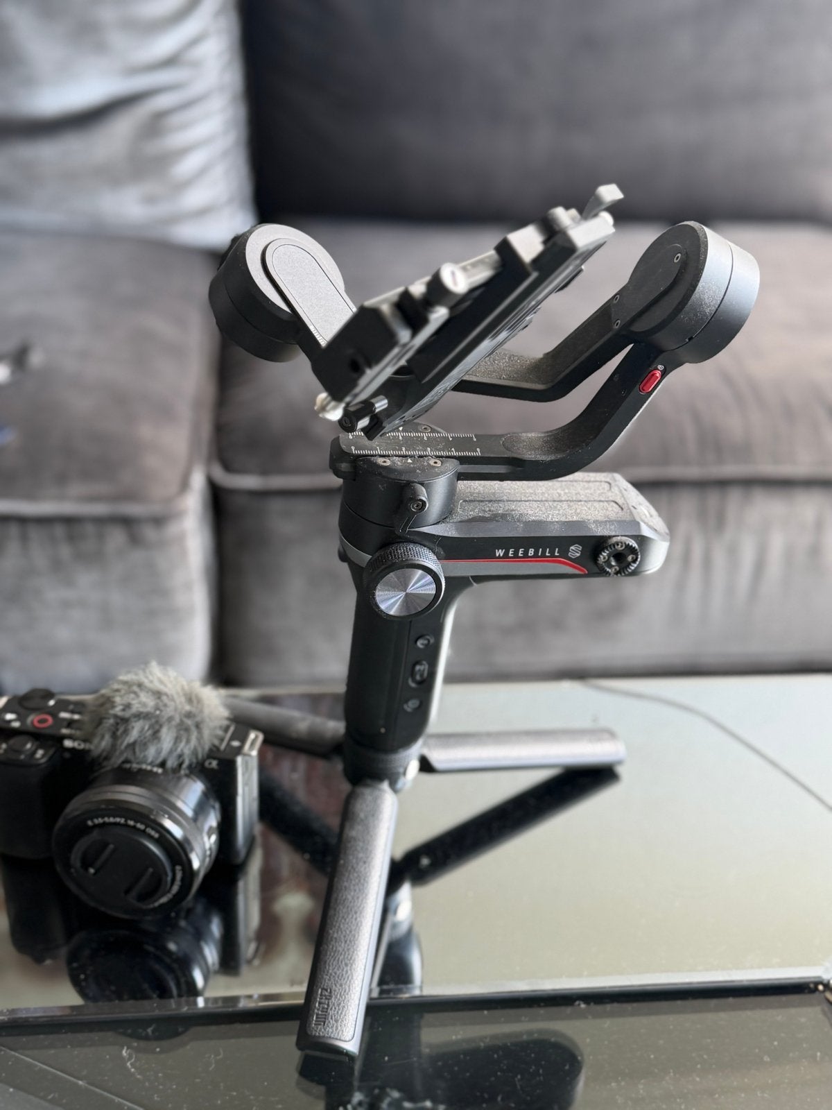 Sony ZV-1F Vlogcamera met Zhiyun Weebill S Gimbal, Audio, Tv en Foto, Fotocamera's Digitaal, Beeldstabilisatie, Ophalen of Verzenden