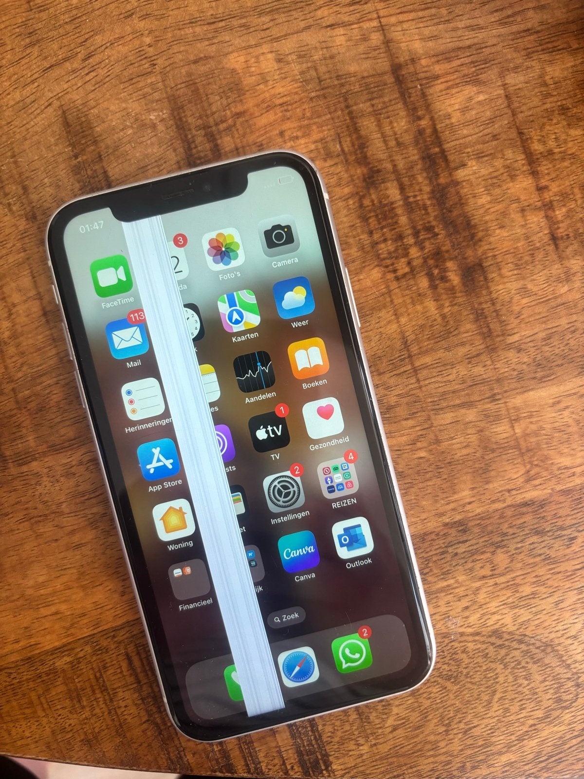 iPhone XR met defect beeldscherm (werkt verder goed), Telecommunicatie, Mobiele telefoons | Apple iPhone, Ophalen, Wit, IPhone XR