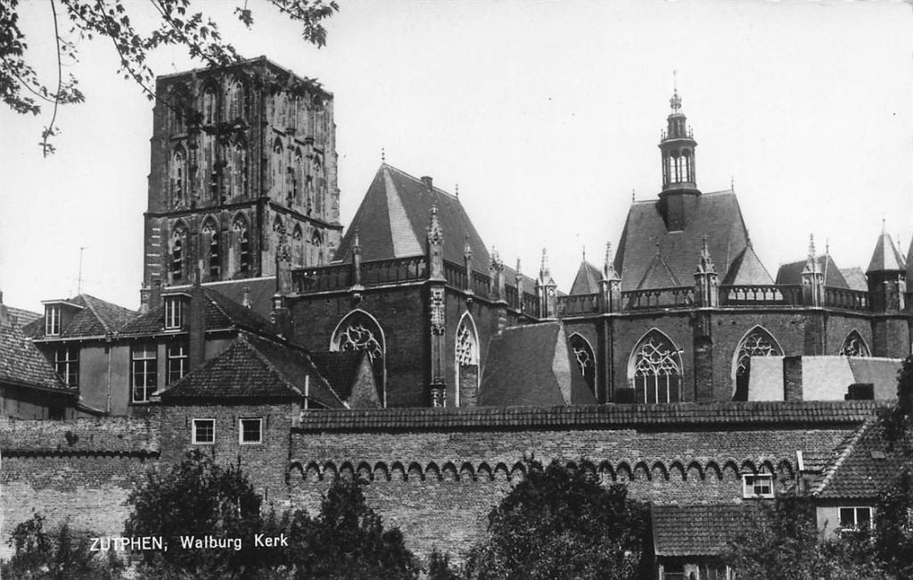 703-373-033 Zutphen Walburg Kerk, Verzenden, Voor 1920, Gelderland