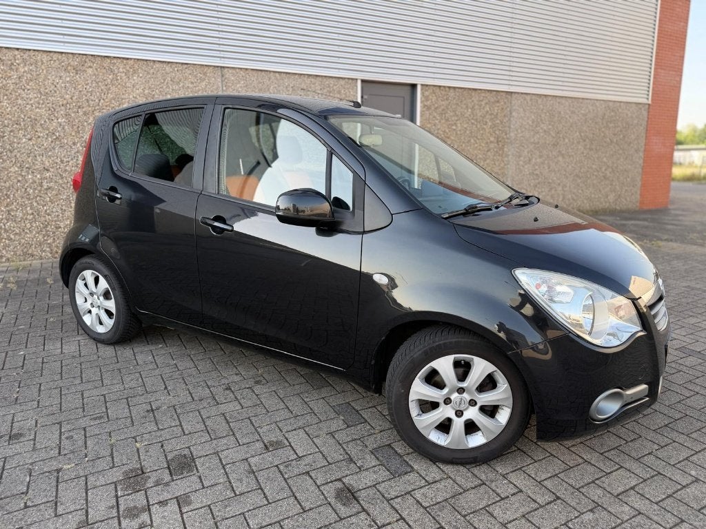 Opel Agila 1.2 Enjoy / AIRCO / APK DECEMBER 2026 / ALU VELGE, Voorwielaandrijving, Stof, 40 €/maand, 4 cilinders