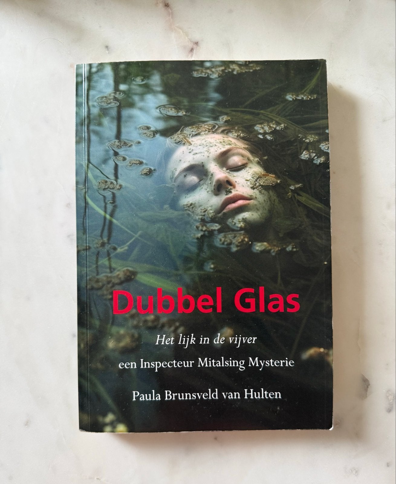 Dubbel Glas - Inspecteur Mitalsing Mysterie, Ophalen of Verzenden, Zo goed als nieuw