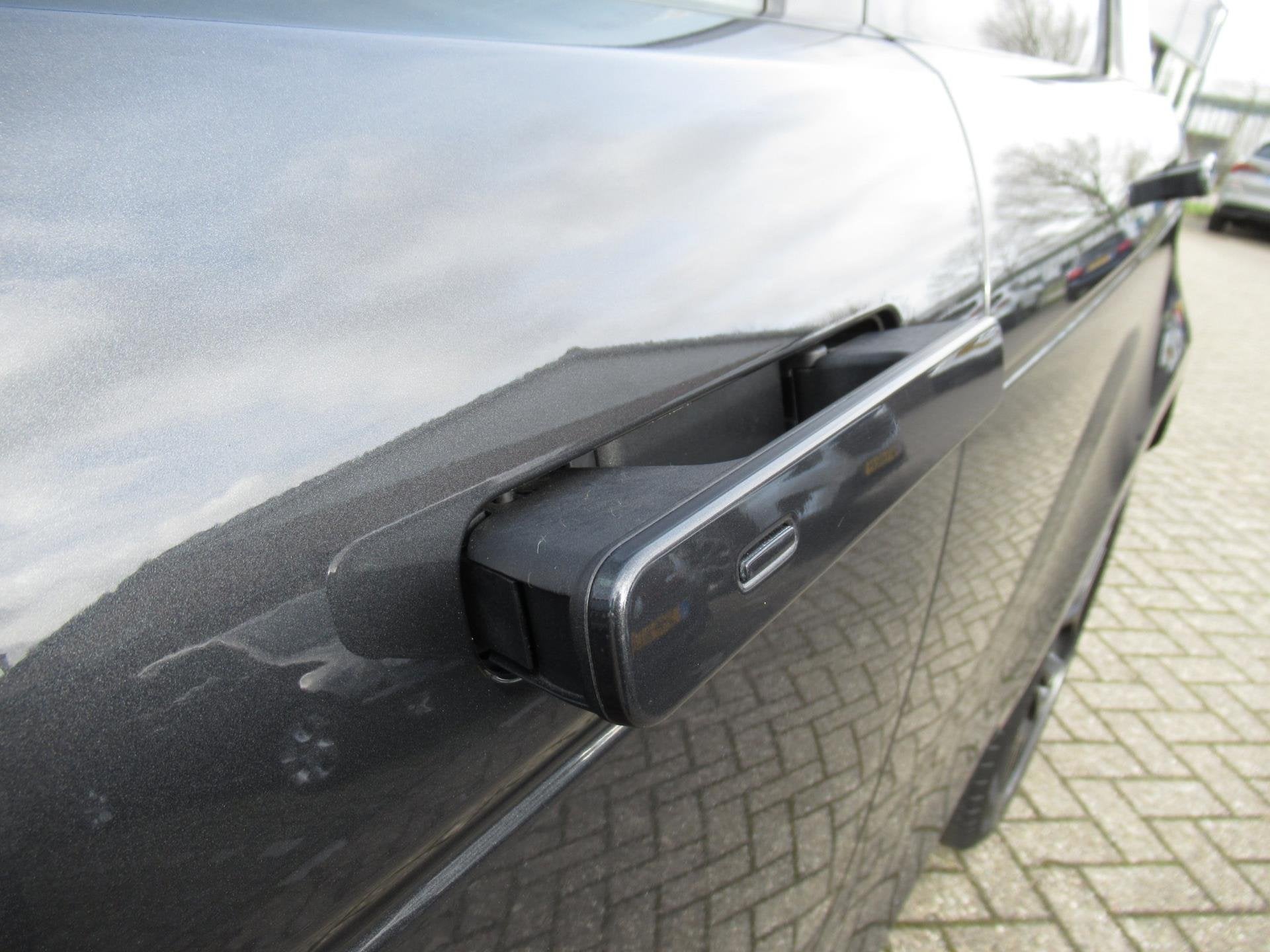 Land Rover Range Rover Evoque 1.5 P300e AWD Autobiography /, Auto's, 309 pk, Vierwielaandrijving, Hybride Elektrisch/Benzine, 147 €/maand