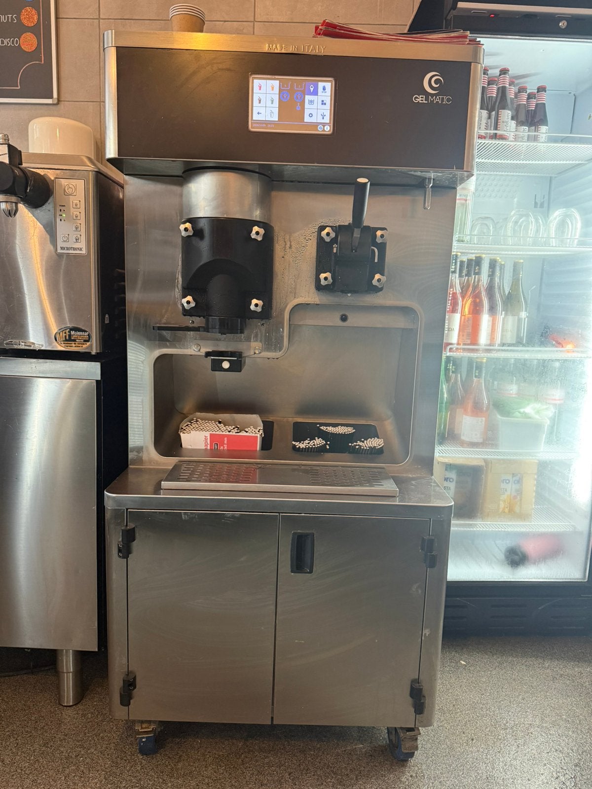 Gel matic softijs / Milkshake machine, 10 kopjes of meer, Ophalen, Zo goed als nieuw, Koffiemachine