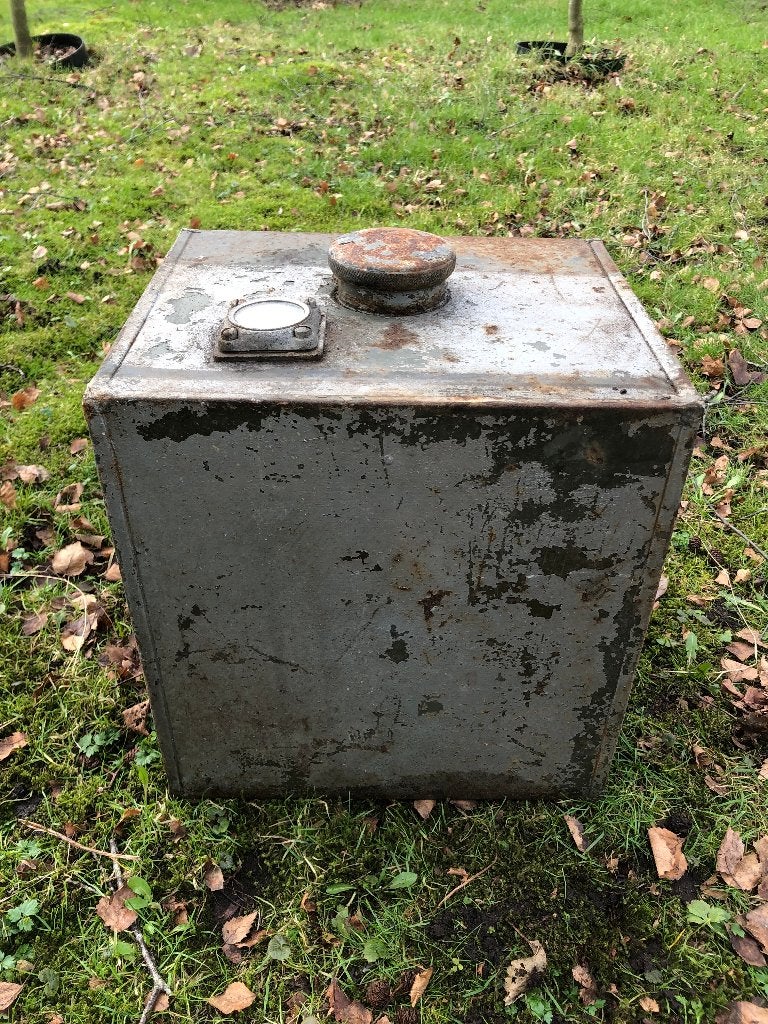 Oud brandstoftankje tank uit ww2, Ophalen of Verzenden, Nieuw, Amerikaanse onderdelen