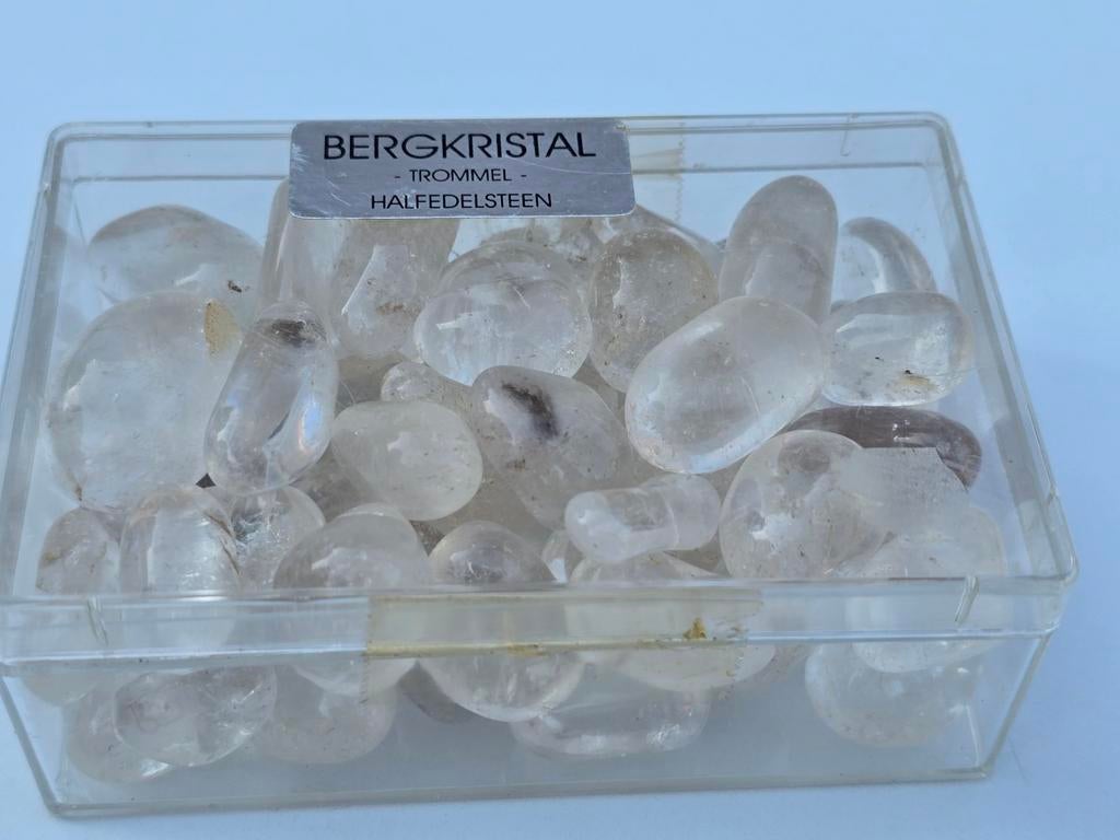 Antiek doosje van 440 gram BERGKRISTAL TROMMEL HALFEDELSTEEN, Ophalen of Verzenden, Nieuw