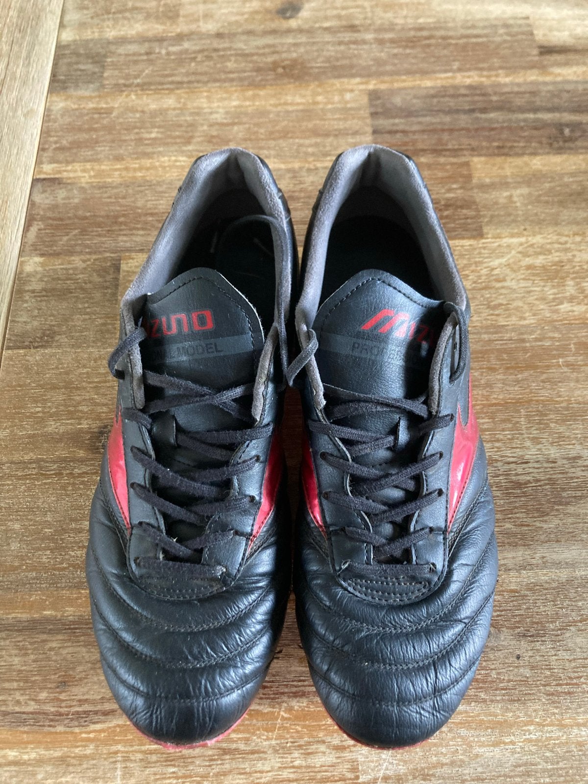 Mizuno Voetbalschoenen - Maat 41, Ophalen of Verzenden, Gebruikt, Schoenen