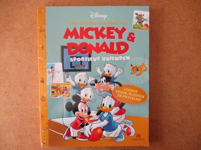 adv8238 mickey en donald, Eén stripboek, Ophalen, Gelezen