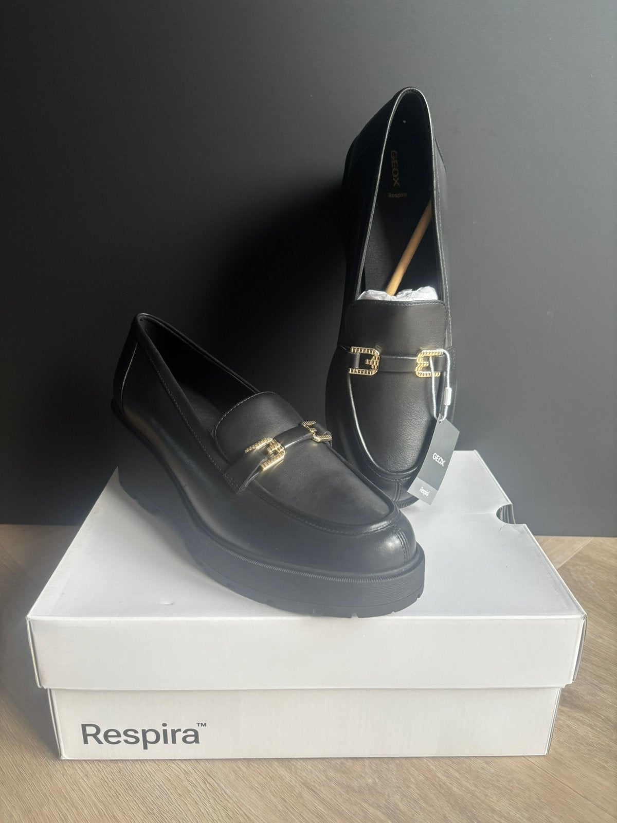 Geox D Mireille leren loafers zwart maat 41 – nieuw, Nieuw, Ophalen of Verzenden, Instappers, Zwart
