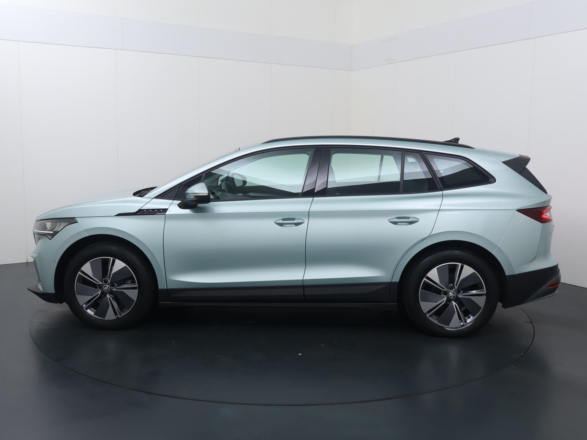 Skoda Enyaq iV 60 | 180 PK | SoH % | Achteruitrijcamera | Cr, Auto's, Achterwielaandrijving, Gebruikt, Leder en Stof, Origineel Nederlands