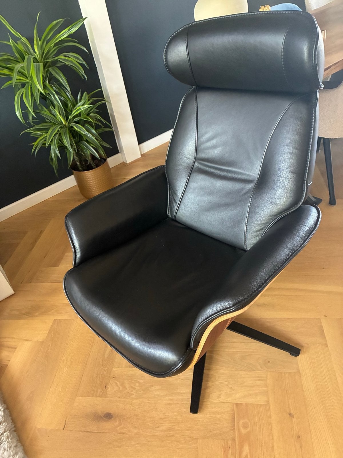 Hukla Relaxfauteuil Zwart Leer - Zo goed als nieuw, Zwart, Leer, Ophalen of Verzenden, Zo goed als nieuw