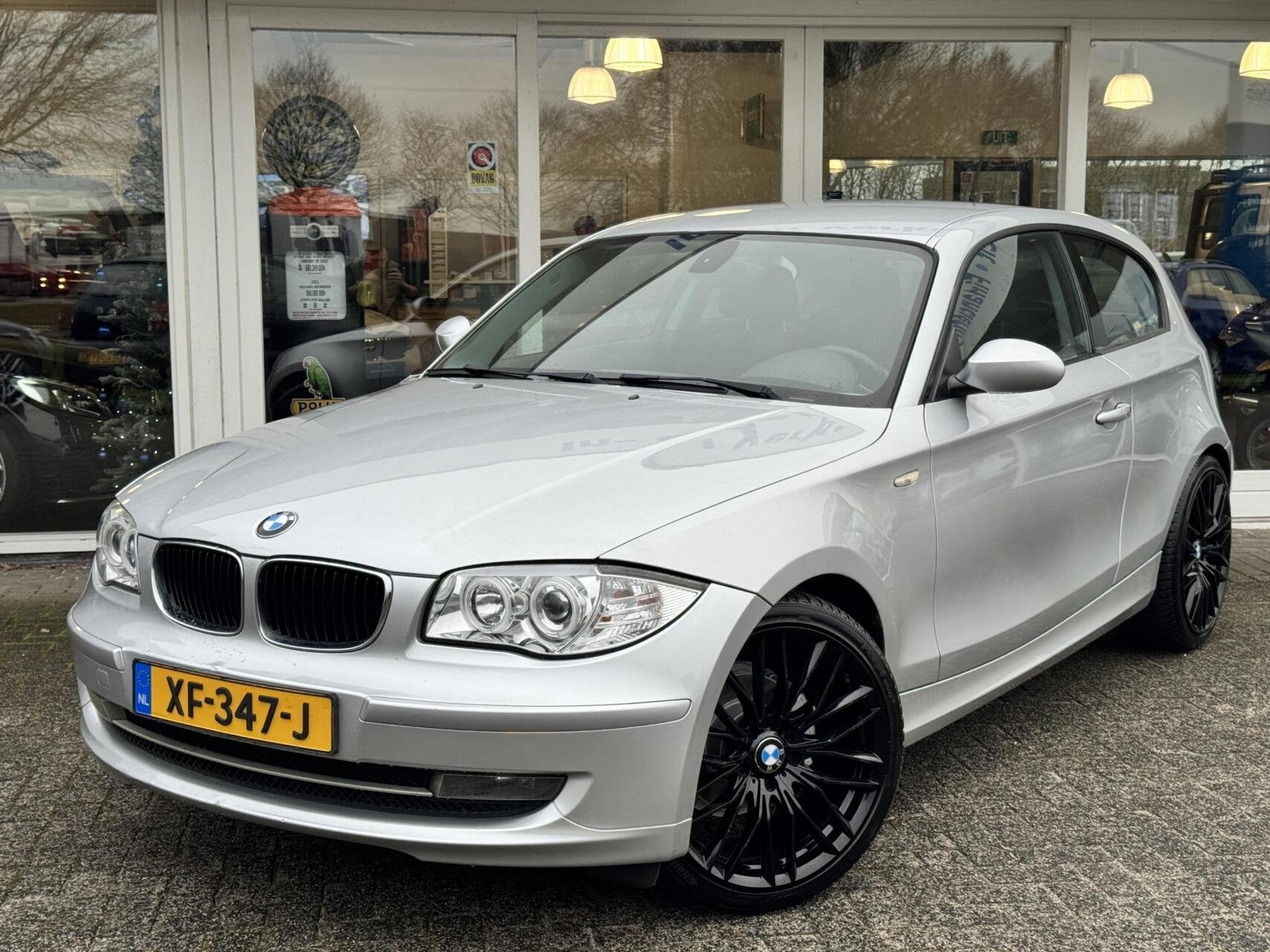 BMW 1-serie 116i 123pk 6bak,Corporate,Clima,Cruise,Lmv,Pdc,, Auto's, 1-Serie, Gebruikt, 4 cilinders, 4 stoelen