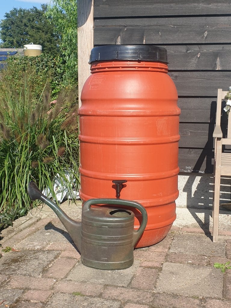 Regenton met of zonder kraantje  Nu snel vol!!!, Ophalen, Kunststof, Gebruikt, Met kraantje