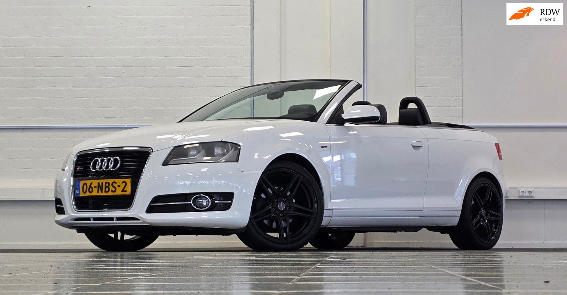 Audi A3 Cabriolet 1.2 TFSI Ambition S-Line Camera Android 18, Auto's, Audi, Voorwielaandrijving, Euro 5, Gebruikt, Zwart