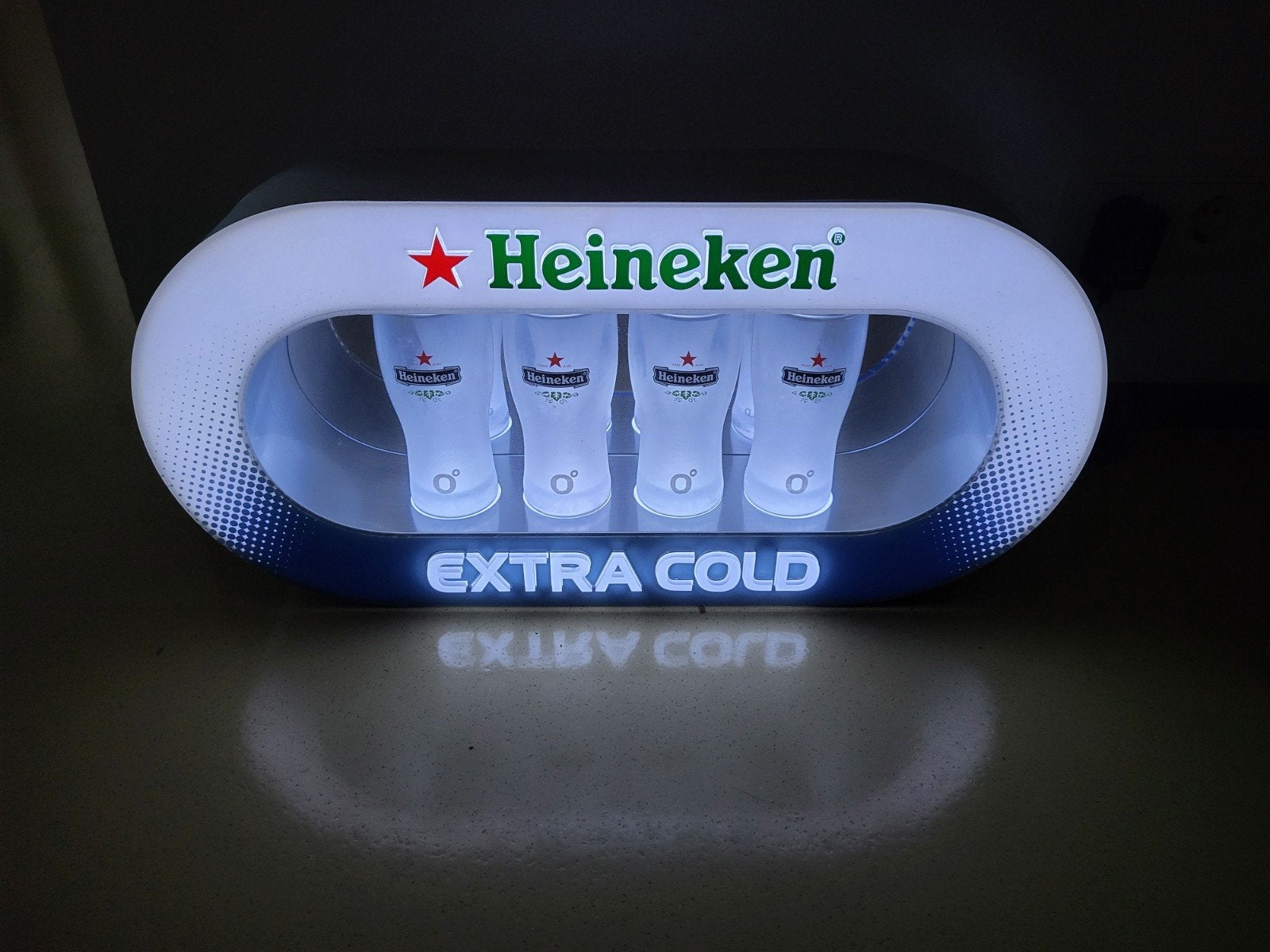 Heineken Extra Cold display met verlichting., Verzamelen, Ophalen, Zo goed als nieuw, Lichtbak of (neon) lamp