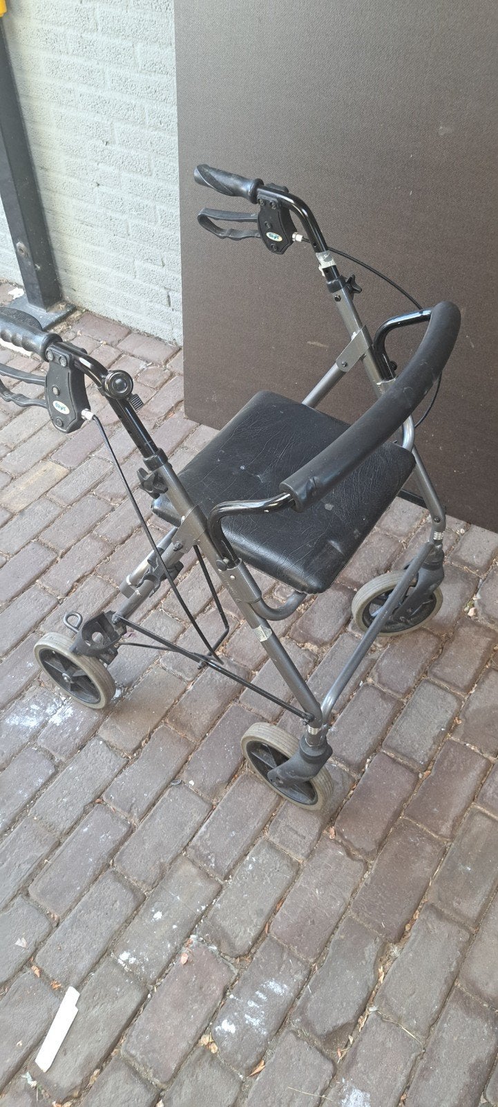 lichtgewicht rollator, Ophalen, Opvouwbaar, Gebruikt