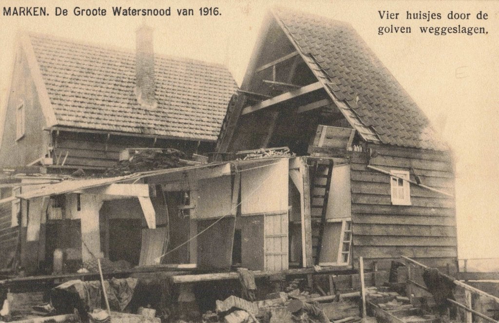 Marken Watersnood 1916 Vier Weggeslagen Huisjes ZR1334, Ophalen, Voor 1920, Ongelopen, Noord-Holland