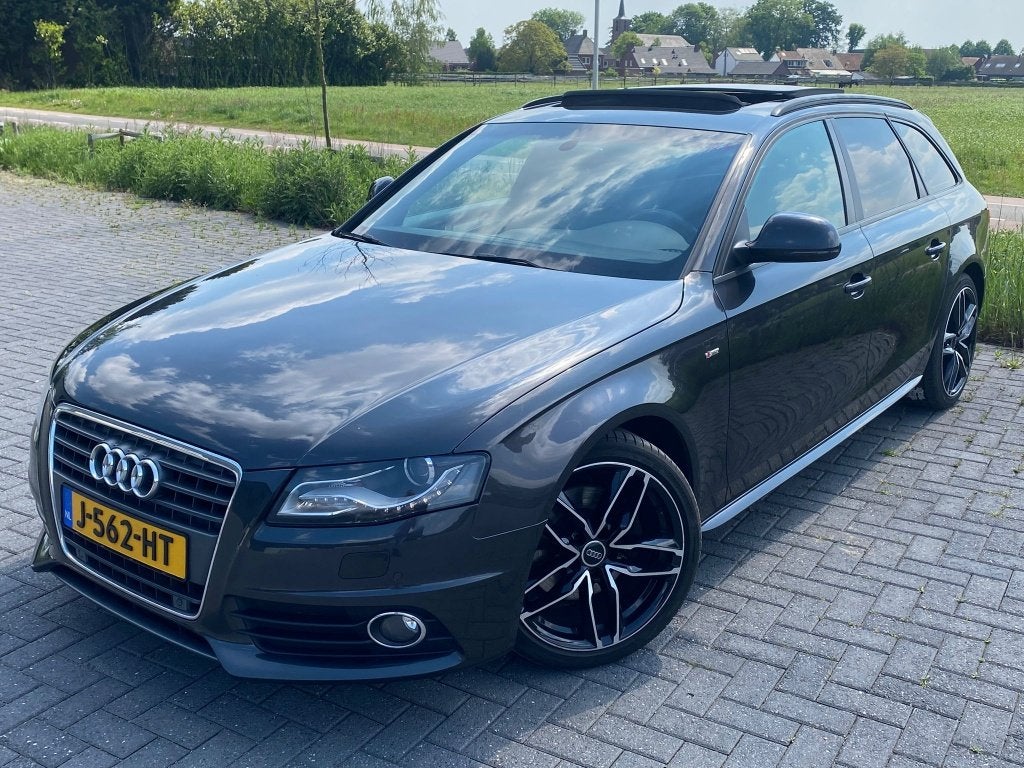 Audi A4 1.8 Tfsi 118KW Avant Multitronic 2008 Grijs, Zwart, 4 cilinders, 160 pk, A4