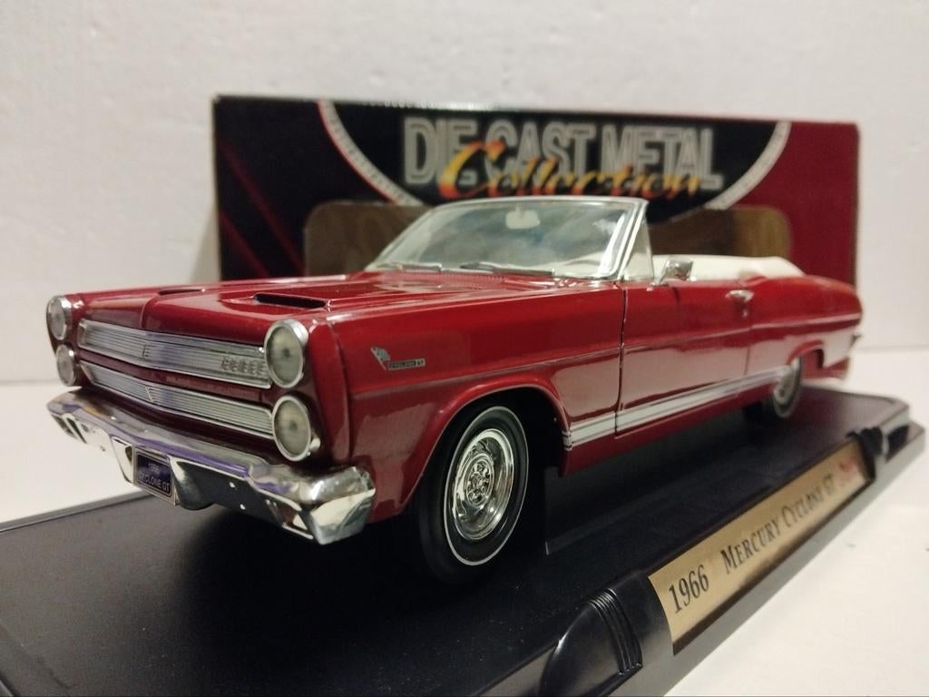 Mercury Cyclone convertible GT darkred Signature 1:18 KRD, Hobby en Vrije tijd, Modelauto's | 1:18, Ophalen of Verzenden, Zo goed als nieuw