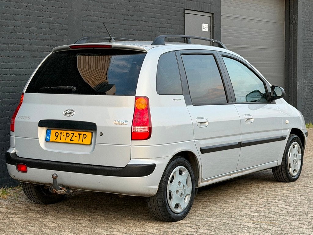 Hyundai Matrix 1.6i Active Sense AIRCO nieuw APK TREKHAAK, Auto's, Hyundai, Voorwielaandrijving, Matrix, Stof, Gebruikt