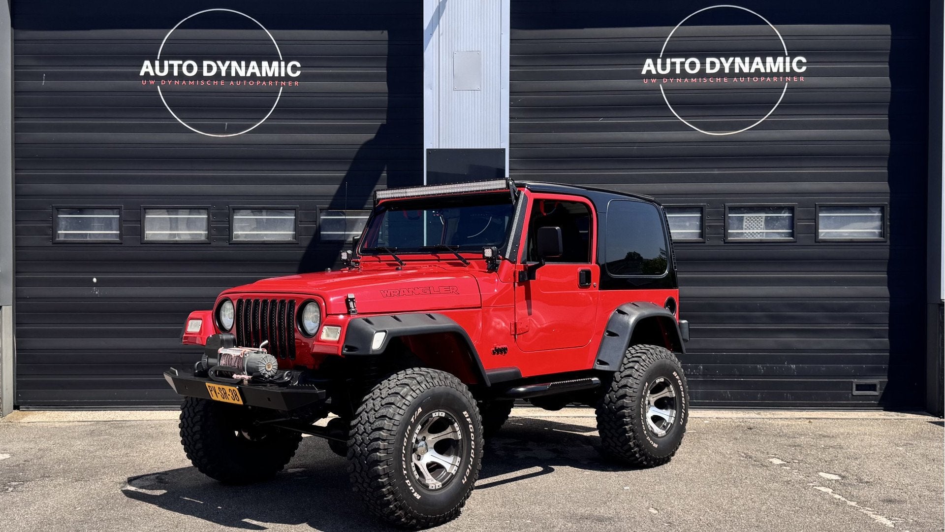 Jeep Wrangler 2.5i Softtop | Hardtop | Custom Build Belastin, Auto's, Jeep, Zwart, Cabriolet, Leder