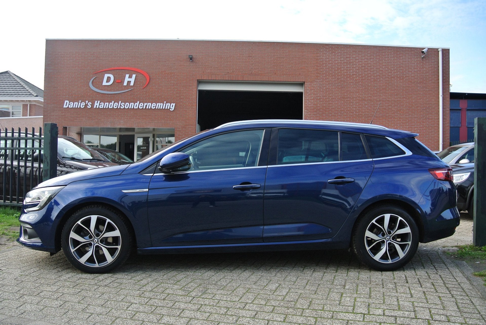 Renault Mégane Estate 1.2 TCe Bose sfeerverlichting trekhaa, Gebruikt, Euro 6, 4 cilinders, Blauw