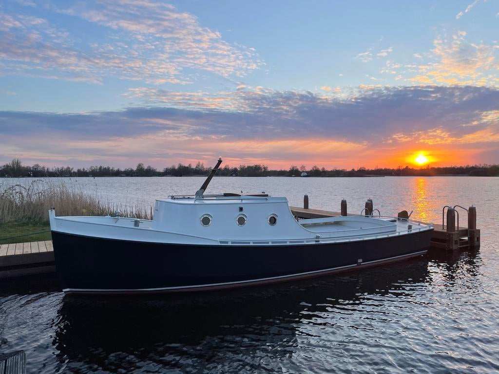 Klassieke stalen kajuitsloep van 9 meter, Watersport en Boten, Sloepen, Ophalen, 9 m, Gebruikt, Binnenboordmotor