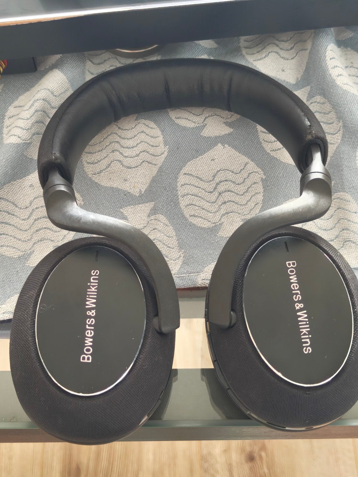 Bowers & Wilkins PX7 Zwart
