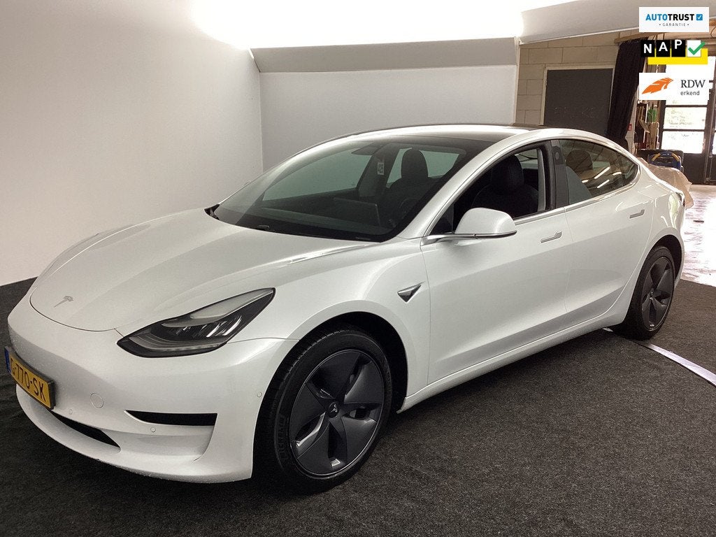 Tesla Model 3 Standard RWD Plus 60 kWh, Automaat, 238 pk, Achterwielaandrijving, Gebruikt