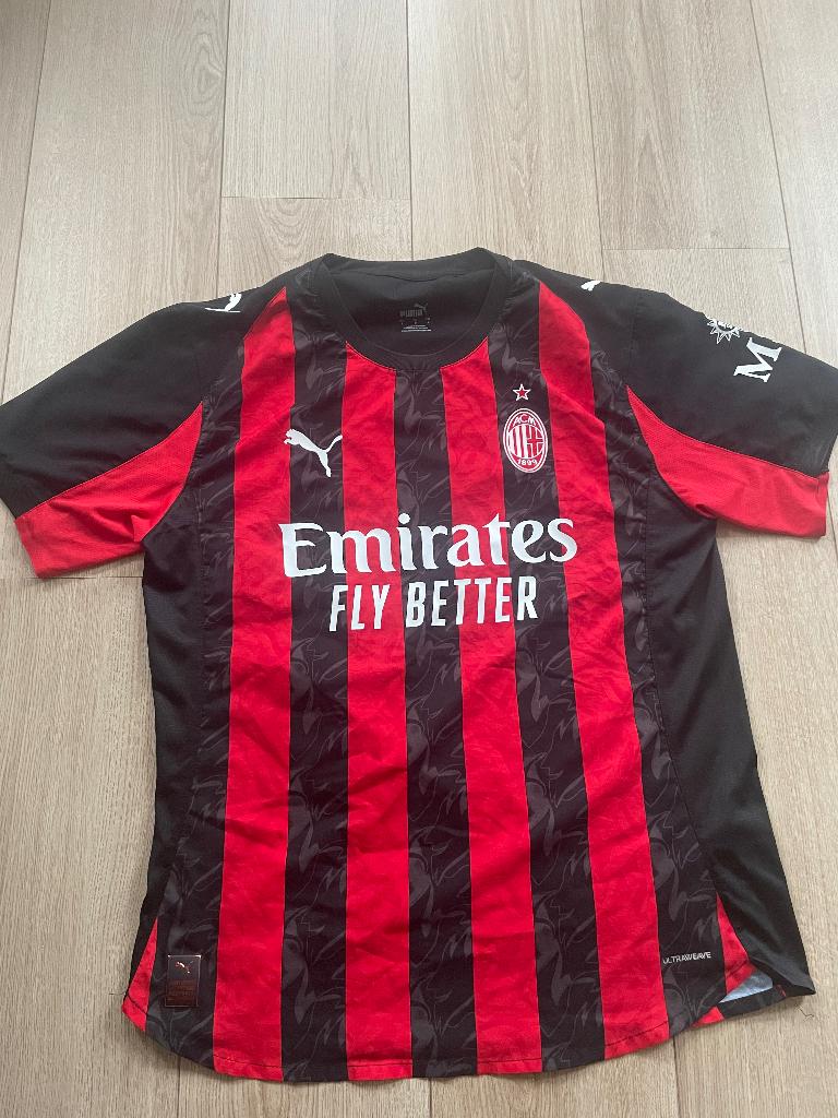 AC Milan thuisshirt 25/26 Modric, Maat L, Ophalen of Verzenden, Zo goed als nieuw, Shirt