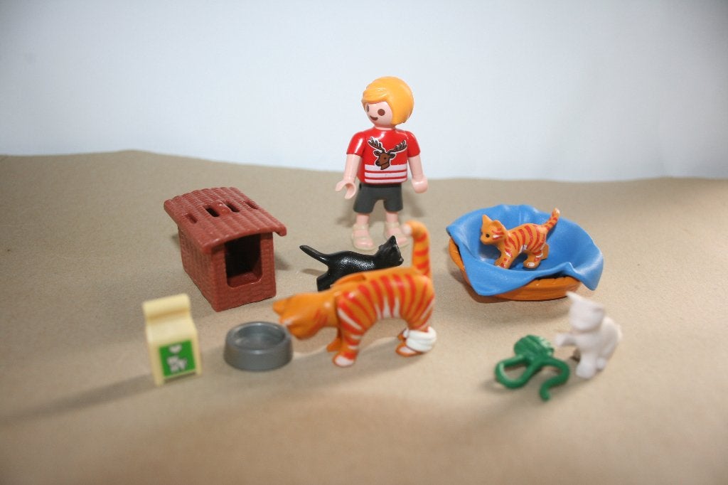 Playmobil 5535 Kattenfamilie met mand- complete set, Ophalen of Verzenden, Zo goed als nieuw