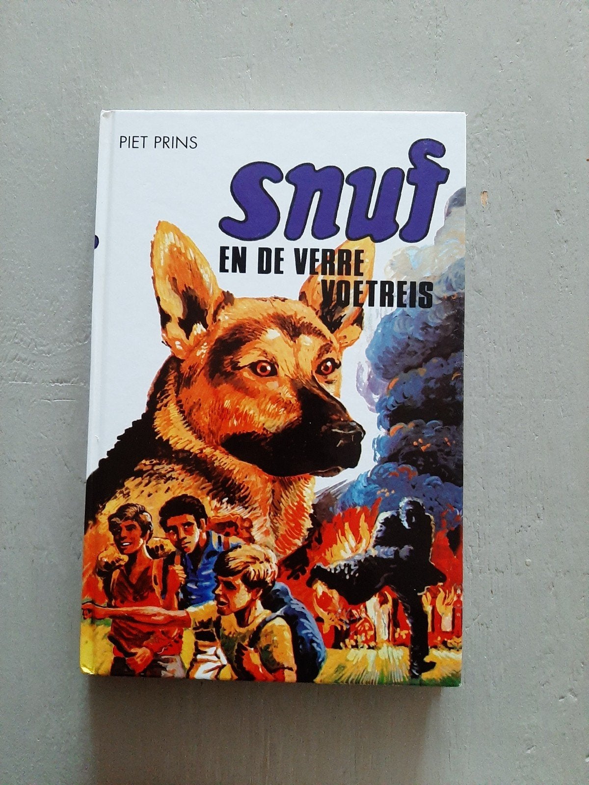Snuf en de verre voetreis, Ophalen of Verzenden, Zo goed als nieuw, Fictie, Piet Prins