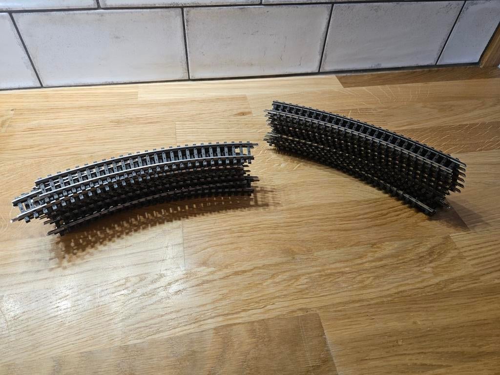 20 Märklin K-rails 2210 in nieuwstaat, Hobby en Vrije tijd, Modeltreinen | H0, Wisselstroom, Rails, Ophalen of Verzenden, Zo goed als nieuw
