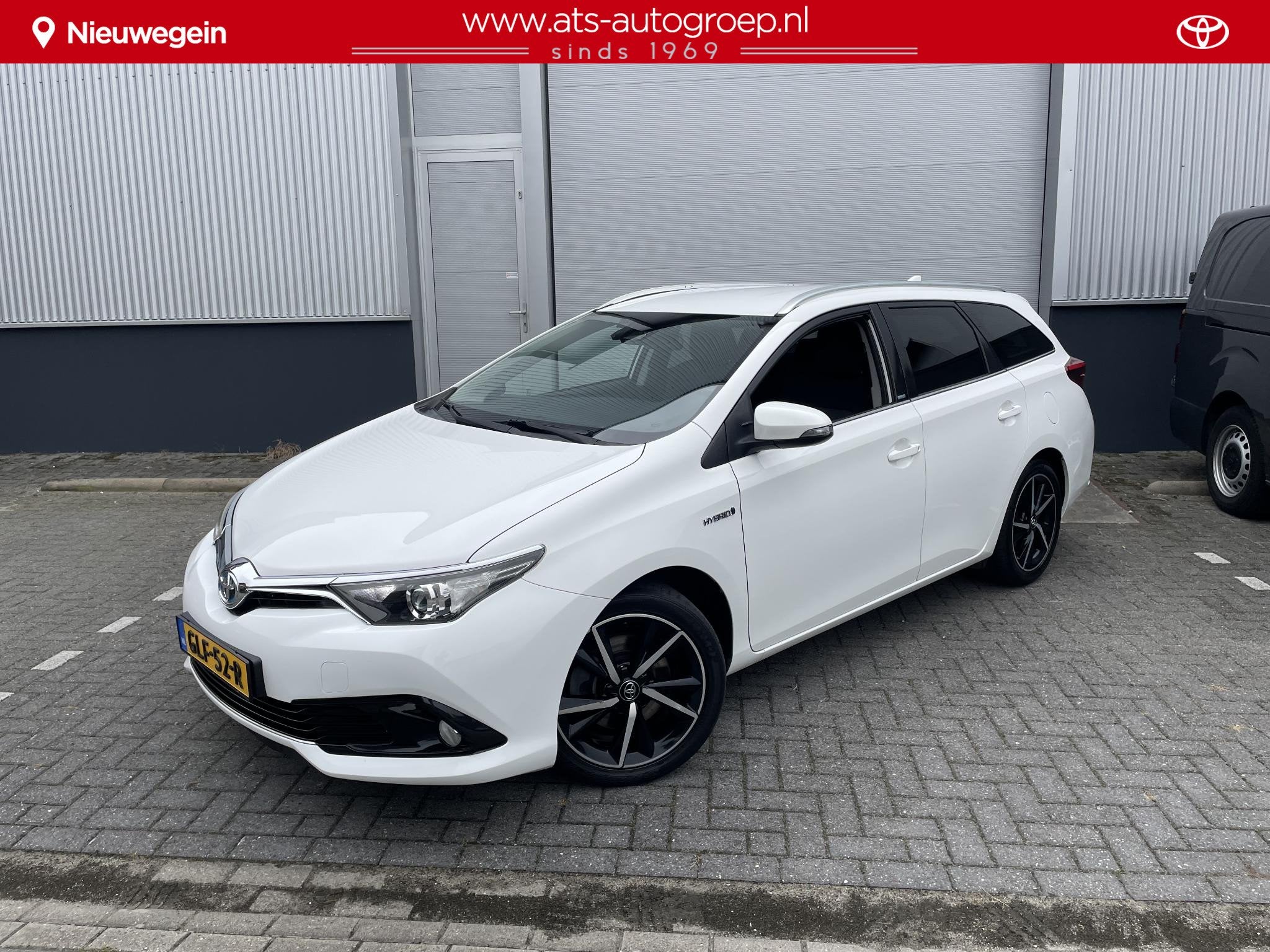 Toyota Auris Touring Sports 1.8 Hybrid Dynamic