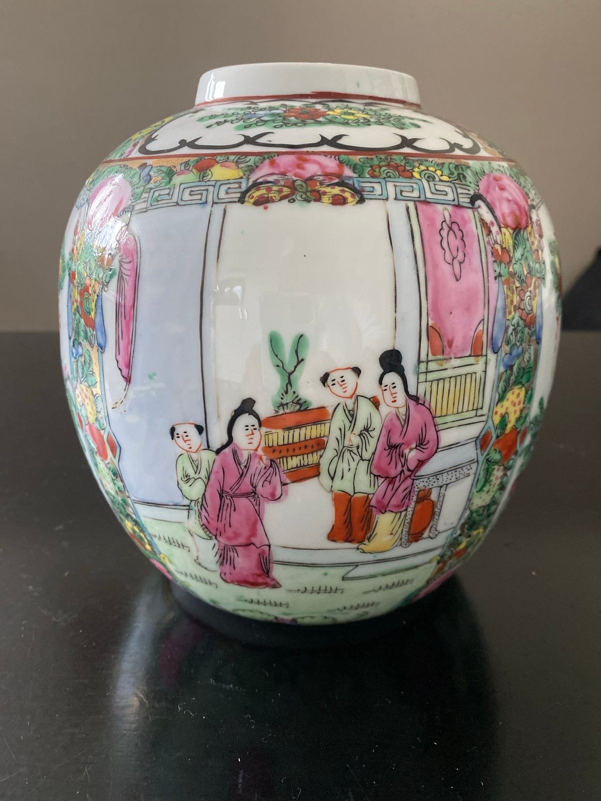 Antieke Chinese porseleinen gemberpot met figuren en vogels, Antiek en Kunst, Ophalen of Verzenden
