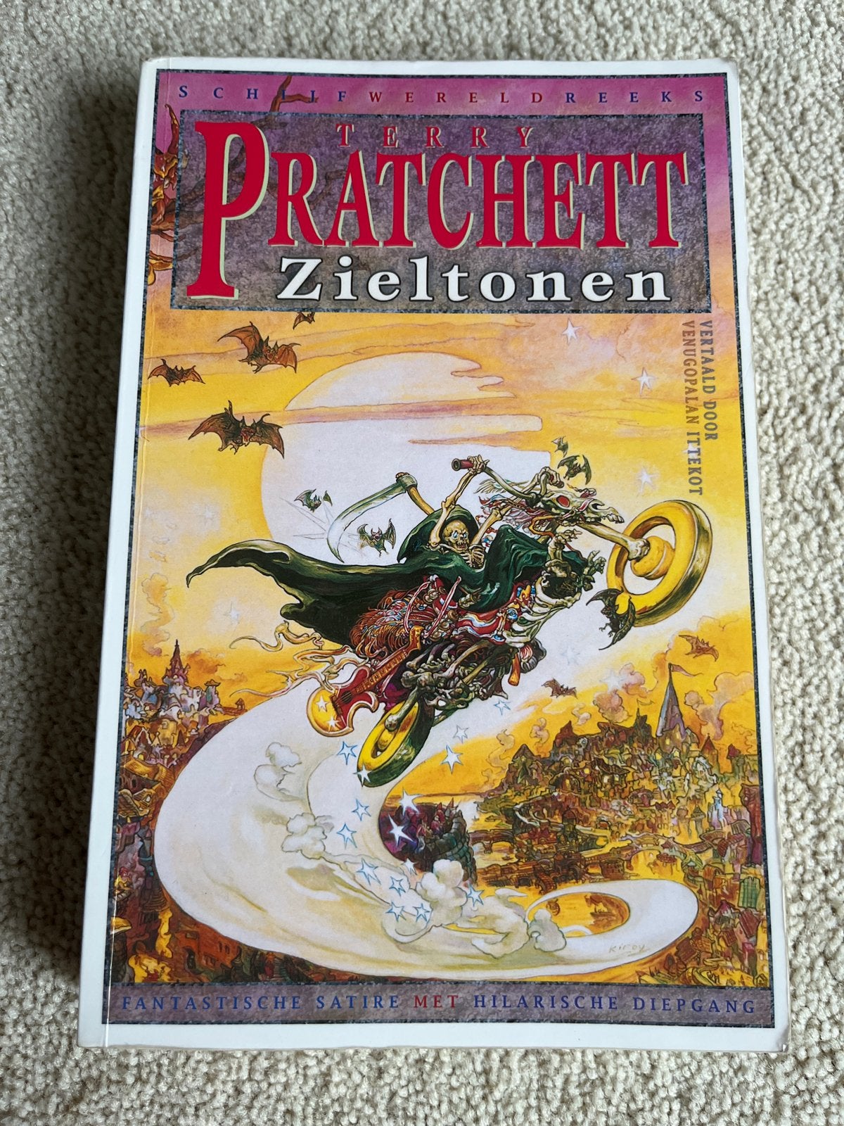 Terry Pratchett - Zieltonen (Schijfwereldreeks), Boeken, Ophalen of Verzenden, Gelezen
