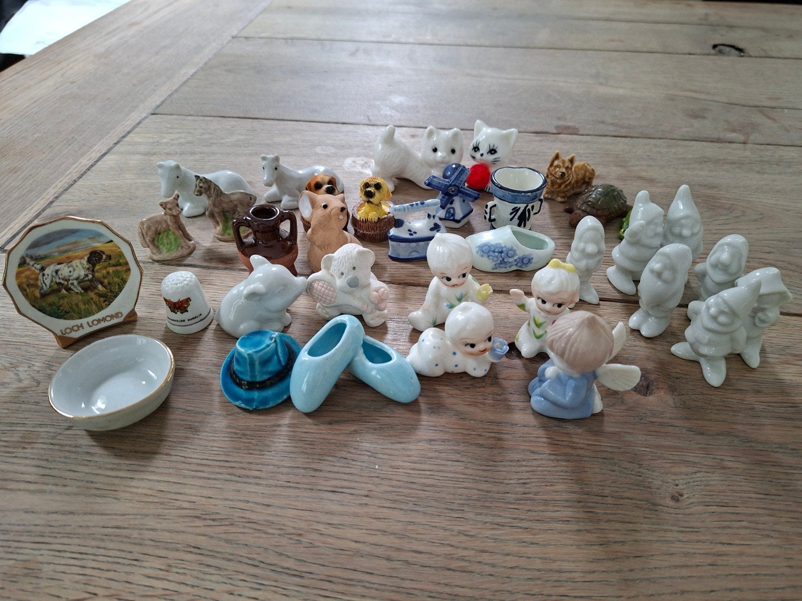 Verzameling van diverse miniatuur beeldjes en beeldjes, Verzamelen, Ophalen of Verzenden, Gebruikt