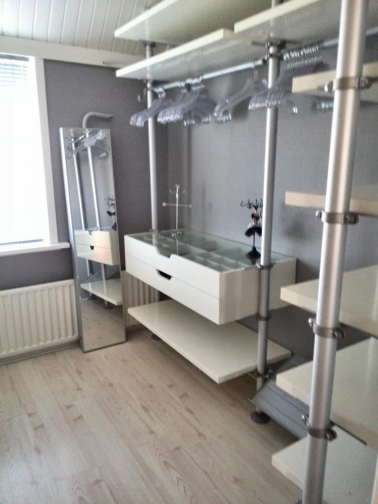 Inloop kleding/kast, van Ikea., Ophalen, Gebruikt, 25 tot 50 cm