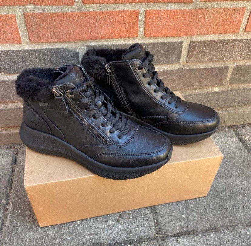 Tamaris wide fit laarzen. Maat 40 zwart. NIEUW, Zwart, Lage of Enkellaarzen, Nieuw, Ophalen of Verzenden