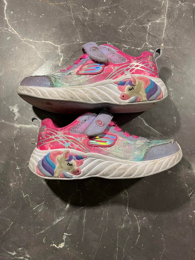 Skechers Meisjes Sportschoenen Maat 30 met Eenhoorn, Ophalen of Verzenden, Gebruikt, Meisje, Sportschoenen