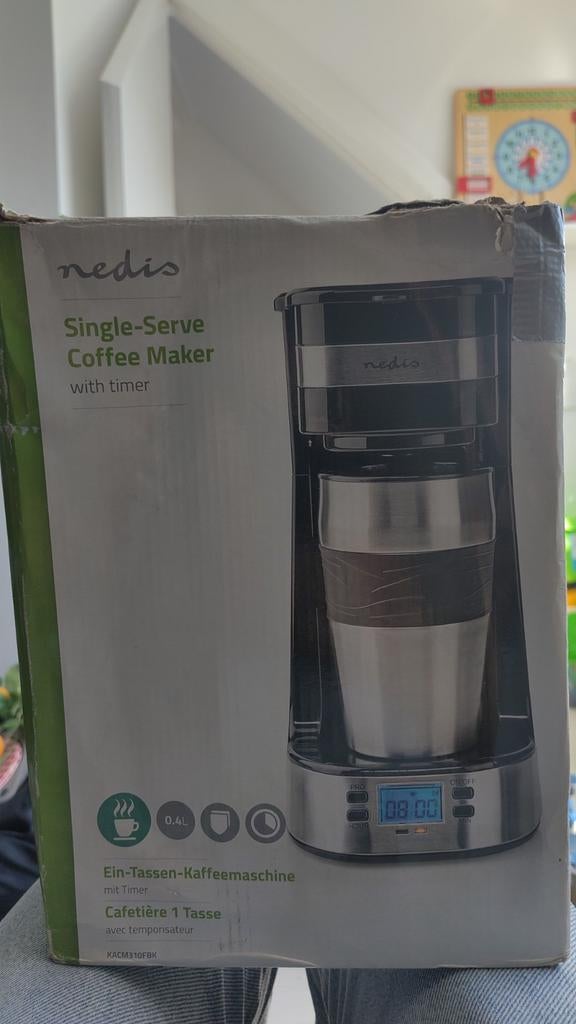 Nedis Single Serve Koffiezetapparaat met Timer, Witgoed en Apparatuur, Koffiezetapparaten, Gebruikt, Koffiemachine, Gemalen koffie