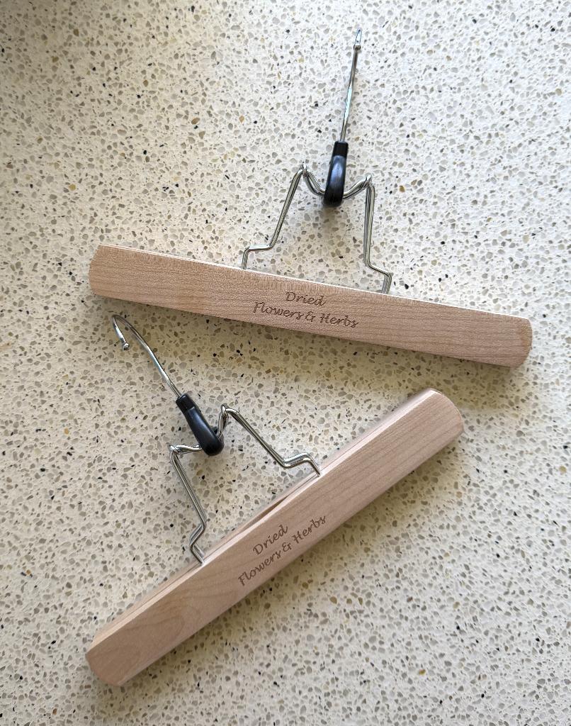 2 x Houten hanger om bloemen /kruiden te drogen, Ophalen of Verzenden, Zo goed als nieuw