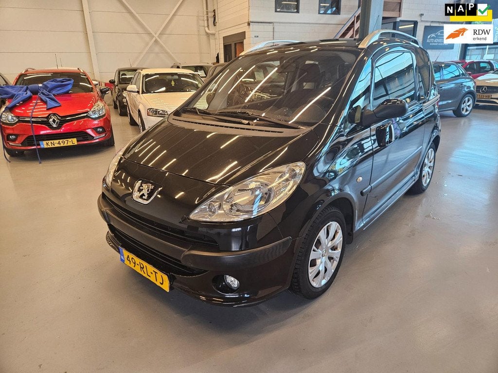 Peugeot 1007 Gentry Automaat | Slechts 76.514 KM | Airco | U, Auto's, Peugeot, 4 cilinders, 4 stoelen, Origineel Nederlands, Bedrijf