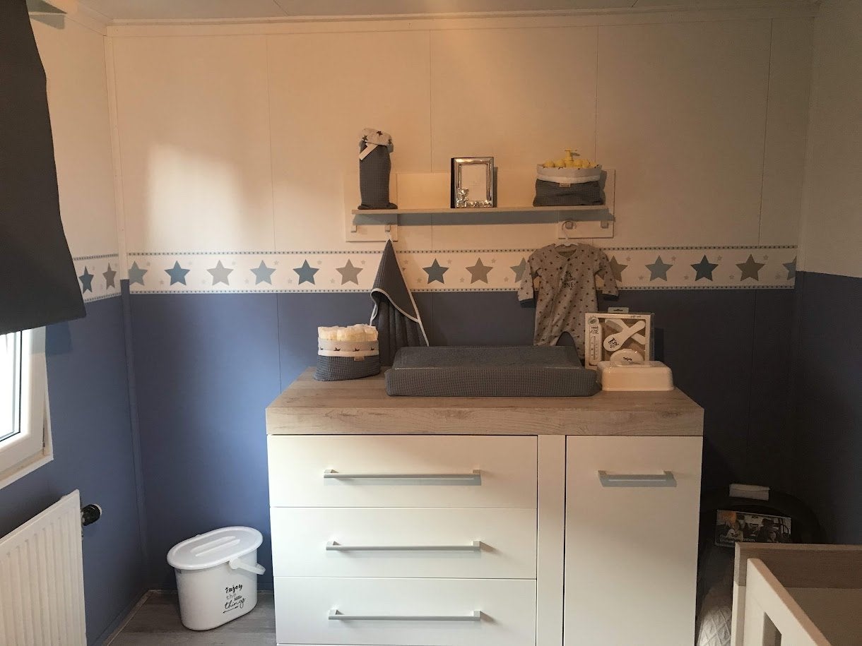 TWF Babykamer Futura: Ledikant, Commode, Hanglegkast, Kinderen en Baby's, Kinderkamer | Complete kinderkamers, Gebruikt, Jongetje of Meisje