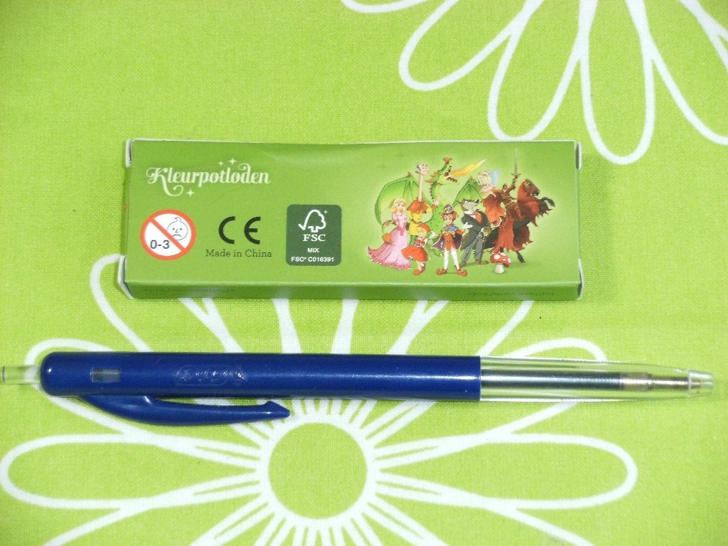 Doosje met 4 Efteling kleurpotloden, Verzamelen, Ophalen of Verzenden, Nieuw, Overige typen