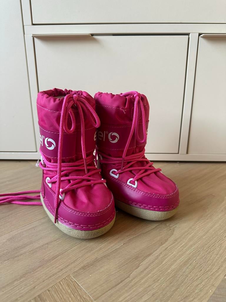 Moonboots - Roze Etirel laarzen maat 23-25, Ophalen of Verzenden, Gebruikt, Meisje, Laarzen