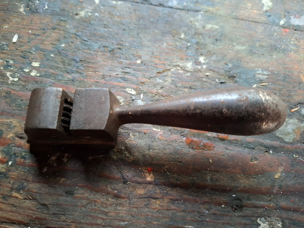 Antieke Messenslijper, Ophalen of Verzenden