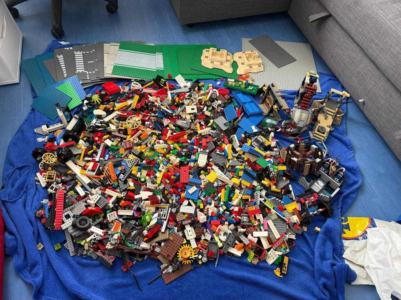 Grote partij diverse LEGO met grondplaten en onderdelen 11kg, Kinderen en Baby's, Ophalen, Inclusief minifiguren, Gebruikt, Lego